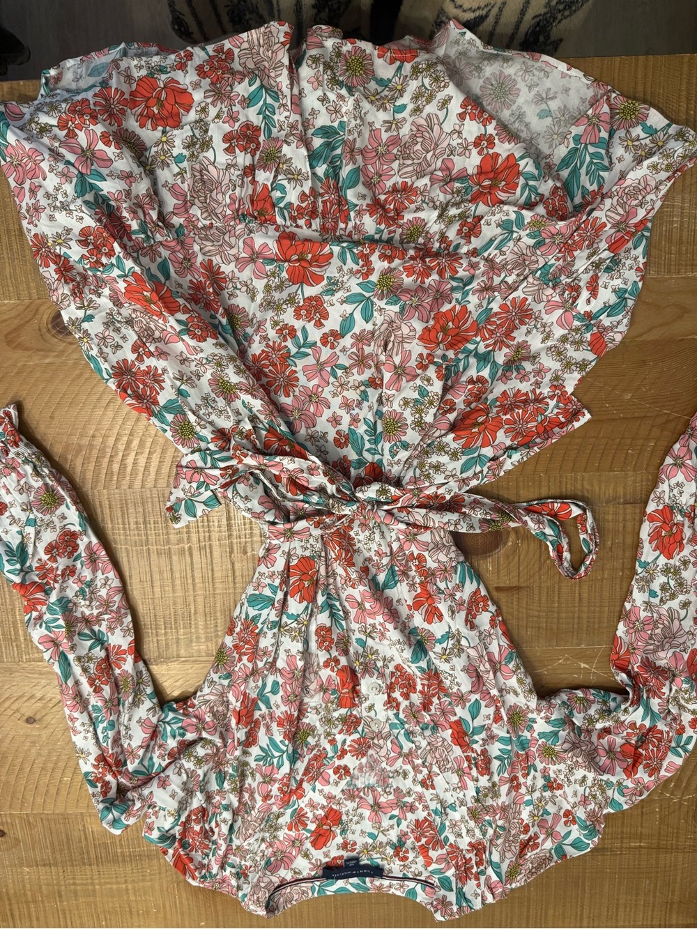 Tommy Hilfiger White Floral V-Neck Long Sleeve Tie-Waist Dress - Picture 7 of 9